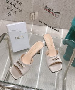 Dép cao gót DIOR màu be kiểu dáng thanh lịch tôn dáng dễ phối đồ
