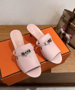 Dép cao gót HM màu hồng da bê mềm mại tôn dáng sang trọng