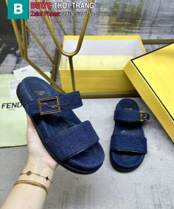 Dép sandal FENDI màu xanh điểm nhấn khóa FF trang trí nổi bật.