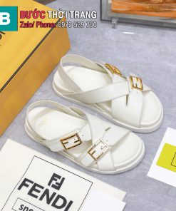 Dép sandal FENDI đế bệt màu trắng khóa chữ F nổi bật