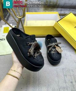 Giày Fendi Après Chic Leather màu đen cực ấm cho mùa đông lạnh giá