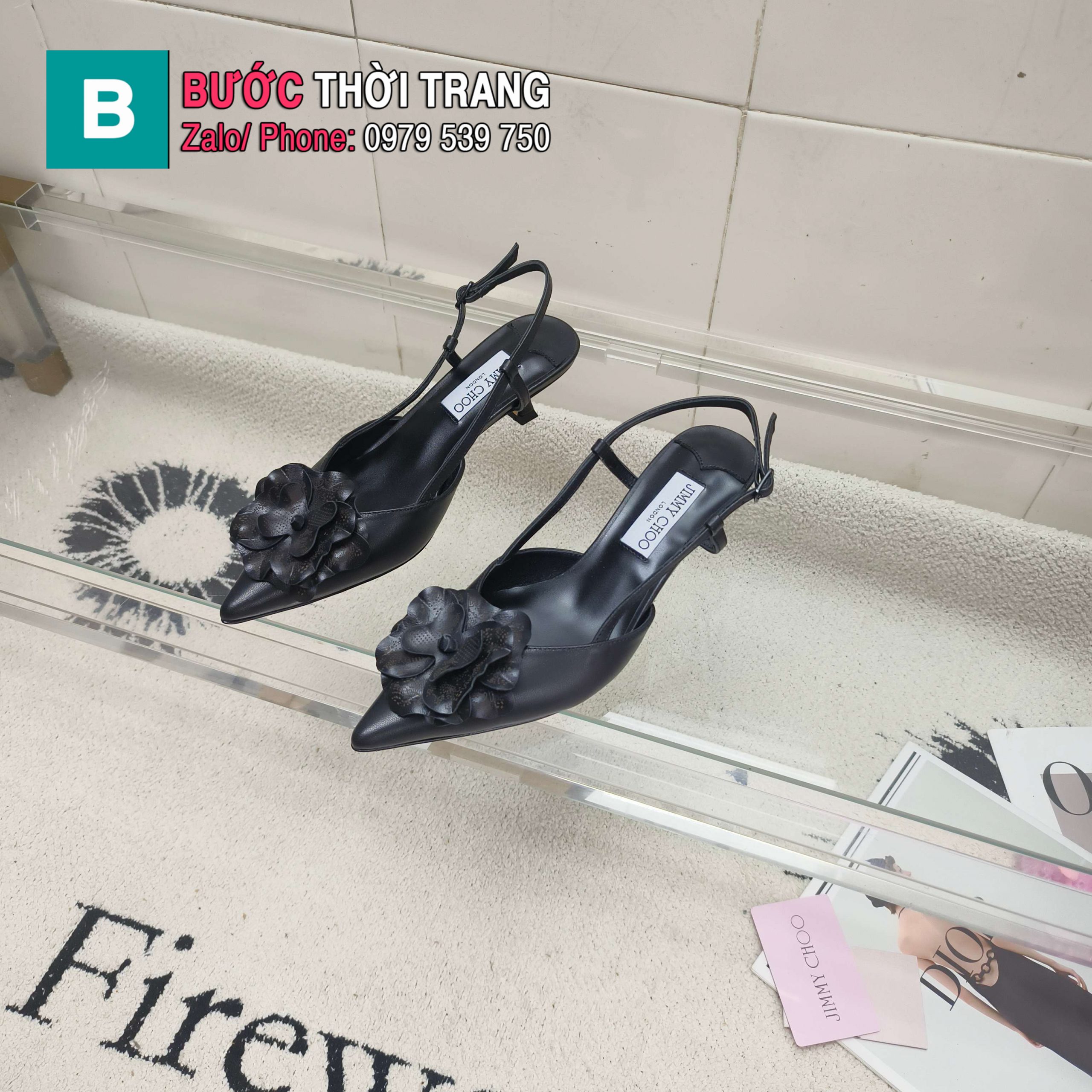 Giày cao gót nữ Jimmy Choo màu đen họa tiết bông hoa nổi bật