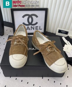 Giày lười nữ CN màu nâu mũi tròn thiết kế dây xích mới nhất