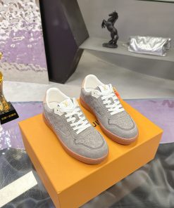 Giày thể thao LV cao cấp màu ghi phong cách năng động