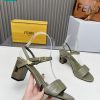 Sandal cao gót FENDI màu xanh rêu thiết kế mũi tròn Delfina đặc trưng sang trọng