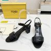 Sandal cao gót FENDI màu đen thiết kế mũi tròn Delfina đặc trưng sang trọng