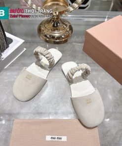 Sandal nữ MIU MIU đế bệt màu trắng ngà da cừu mềm mại