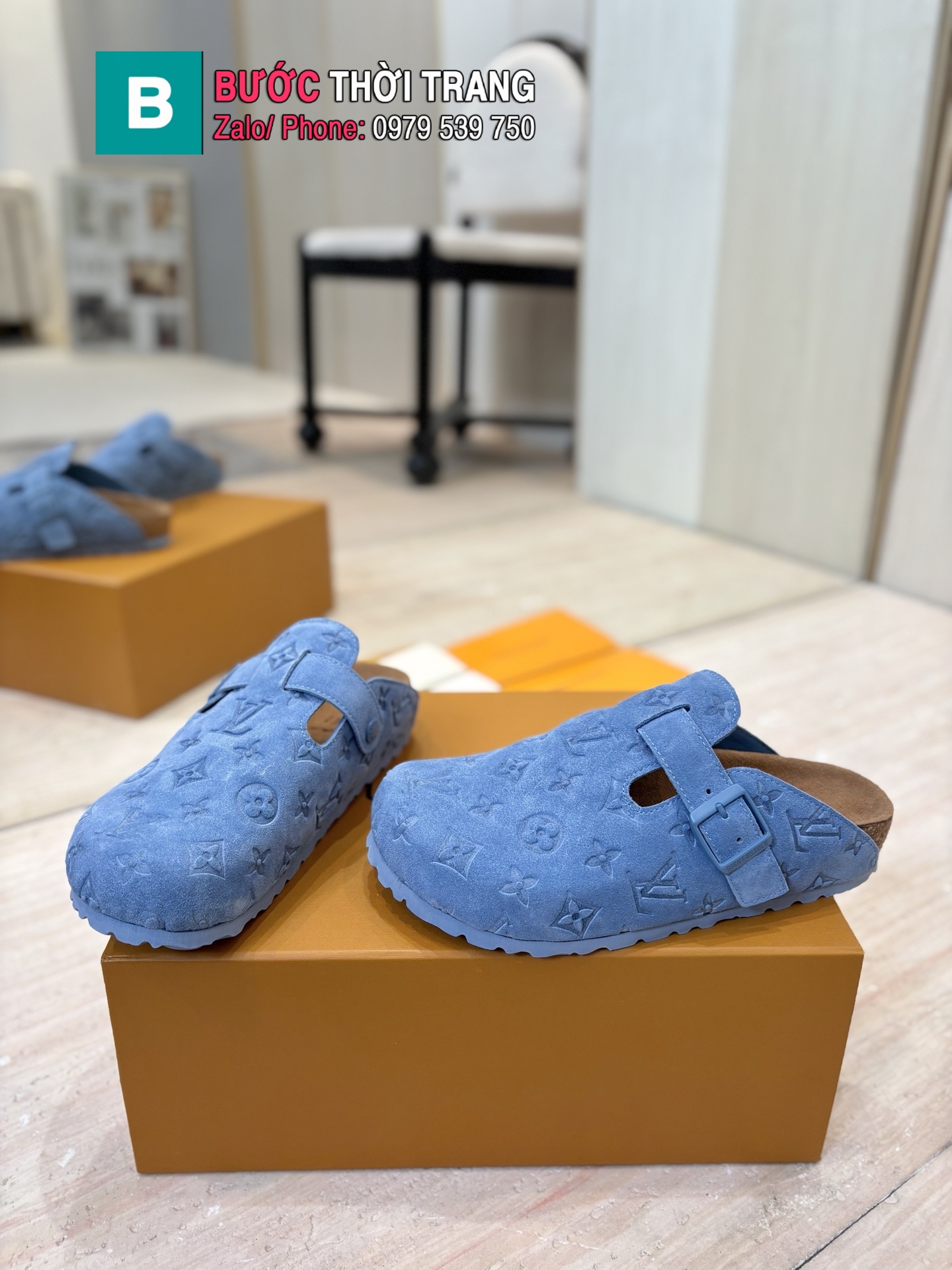 Giày lười LV màu xanh chất liệu da lộn cao cấp phong cách trẻ trung năng động