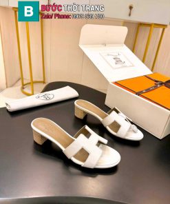Dép cao gót HM đế vuông màu trắng ngà phong cách thanh lịch sang trọng
