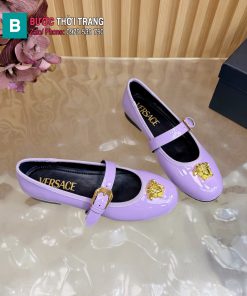 Giày búp bê nữ VERSACE màu tím da bóng mềm logo mũi giày nổi bật