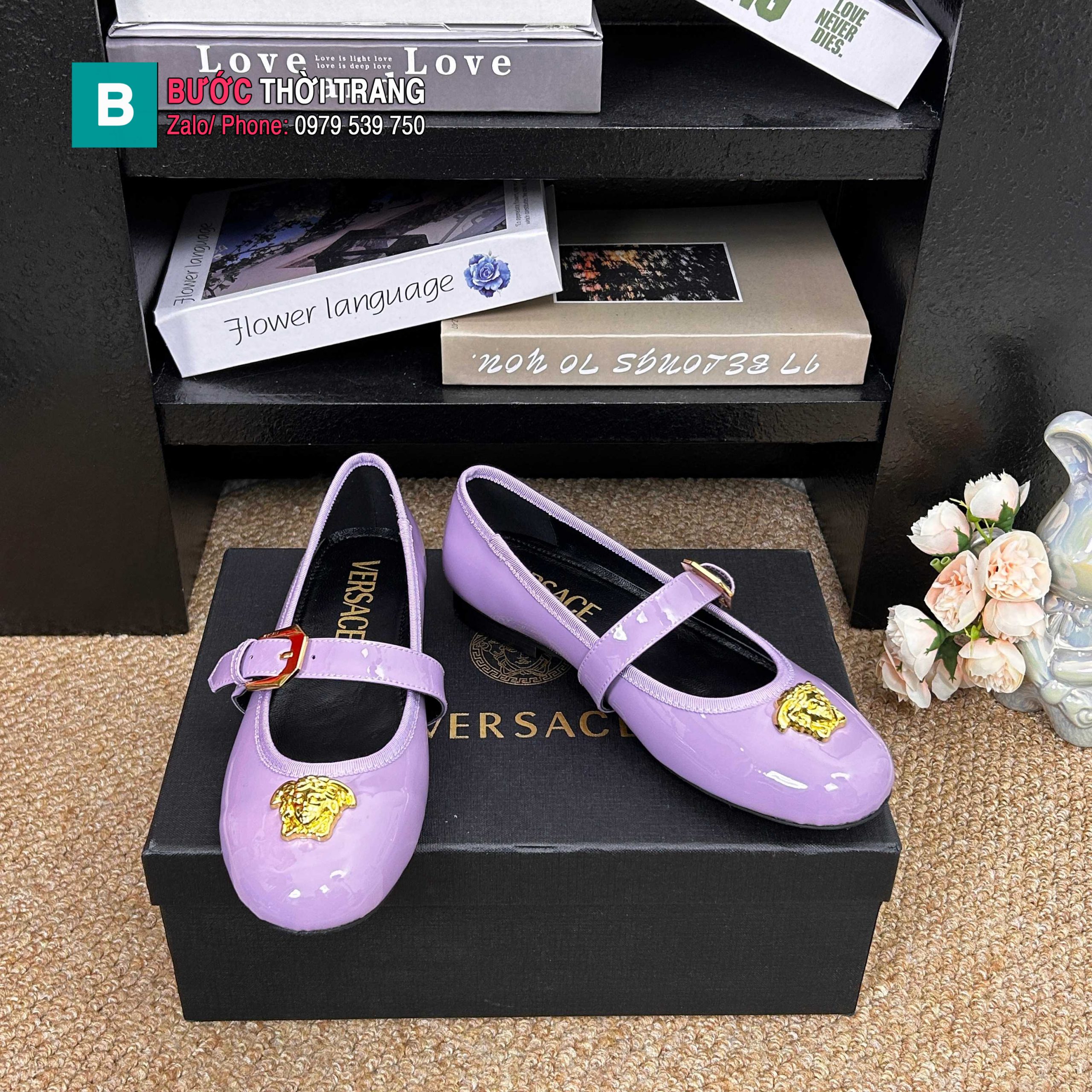 Giày búp bê nữ VERSACE màu tím da bóng mượt đế bệt nữ tính