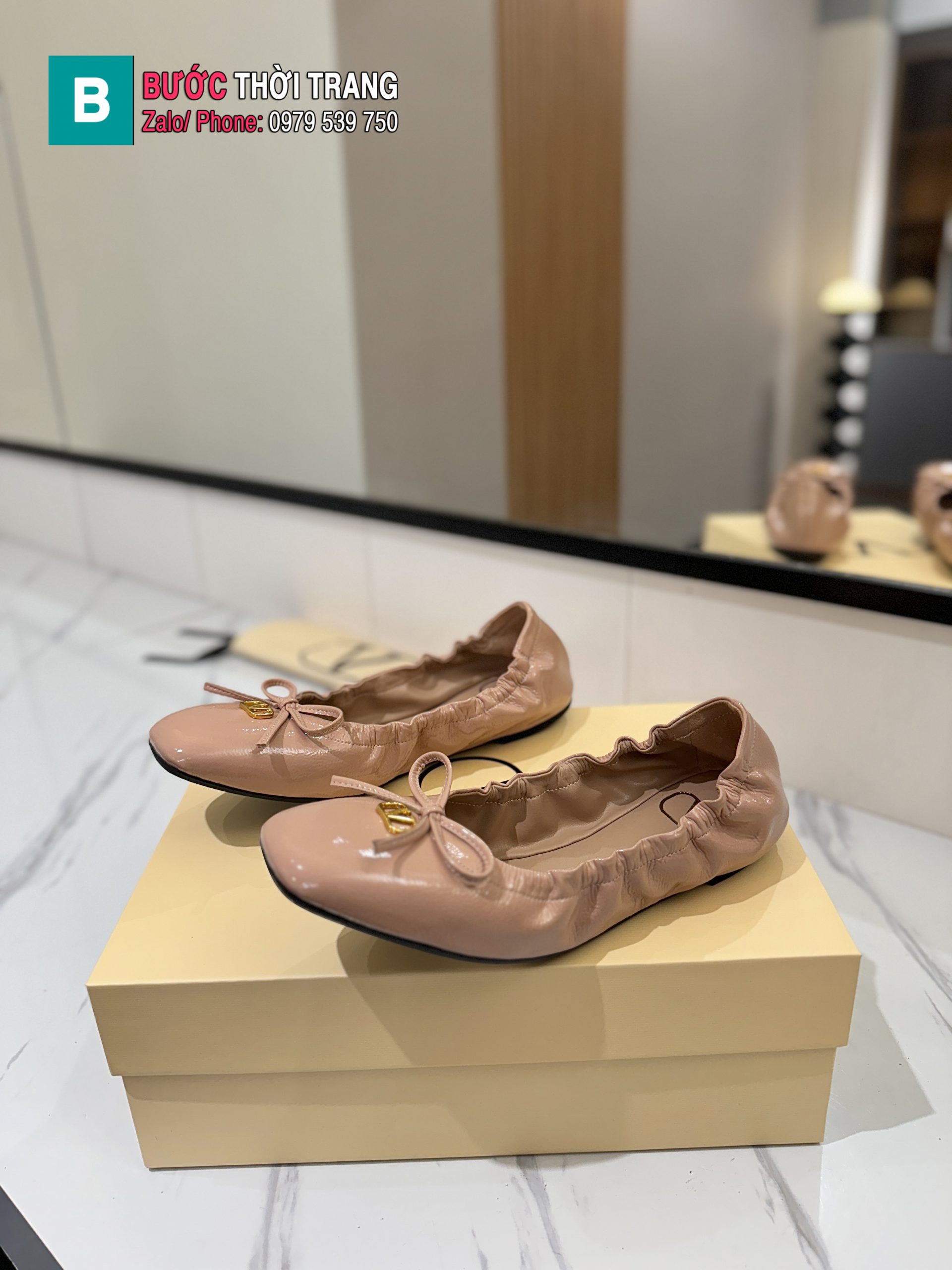 Giày búp bê nữ VALENTINOA da mềm dẻo màu nude êm chân