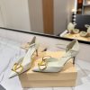 Giày cao gót nữ VALENTINO màu trắng ngà khóa vàng cao cấp đế 8cm