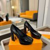 Giày cao gót nữ platform LV màu đen da bóng nhẹ đế vuông cao 11 cm